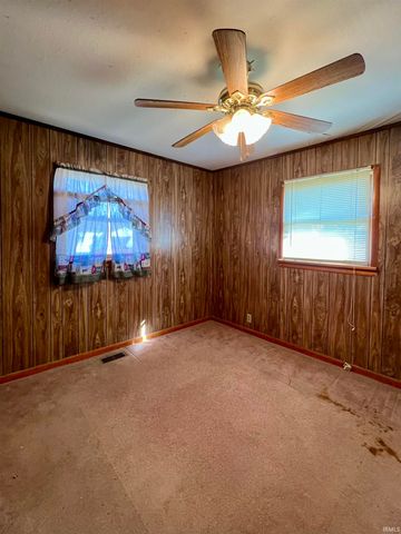 324 W GRISSOM Avenue, Mitchell, IN 47446