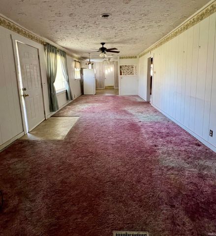 324 W GRISSOM Avenue, Mitchell, IN 47446