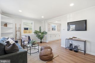 8233 LONGPOINT RD, Baltimore, MD 21222