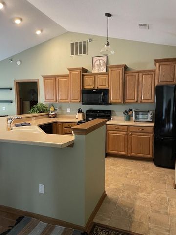 9245 S 54th STREET, Franklin, WI 53132