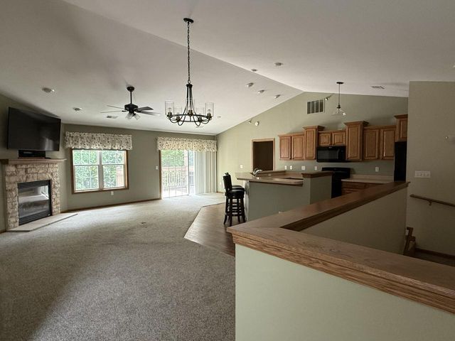 9245 S 54th STREET, Franklin, WI 53132