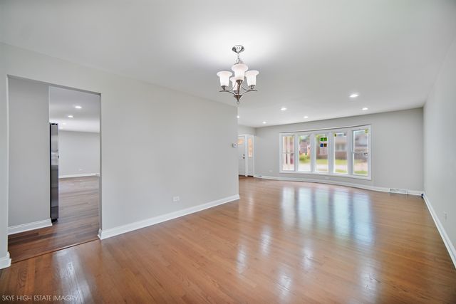 4228 Applewood Lane, Matteson, IL 60443