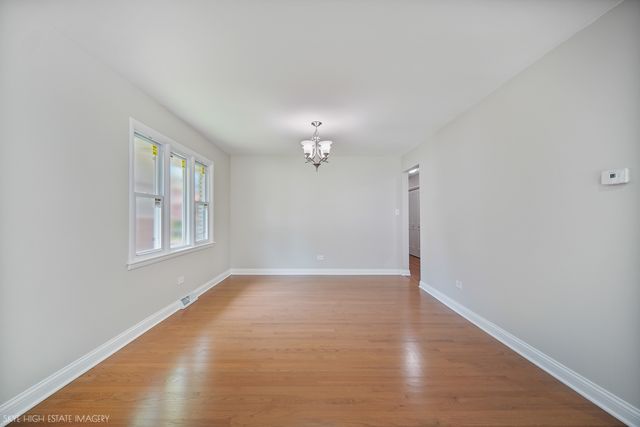 4228 Applewood Lane, Matteson, IL 60443