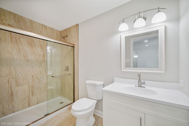 4228 Applewood Lane, Matteson, IL 60443