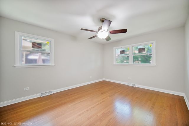 4228 Applewood Lane, Matteson, IL 60443