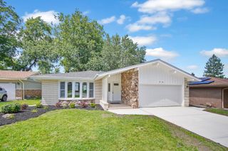 4228 Applewood Lane, Matteson, IL 60443