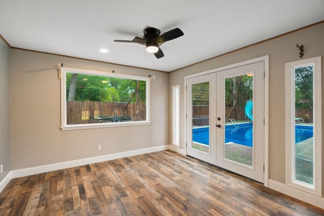 107 Forrest Dr, Petal, MS 39465