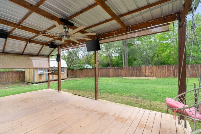 107 Forrest Dr, Petal, MS 39465