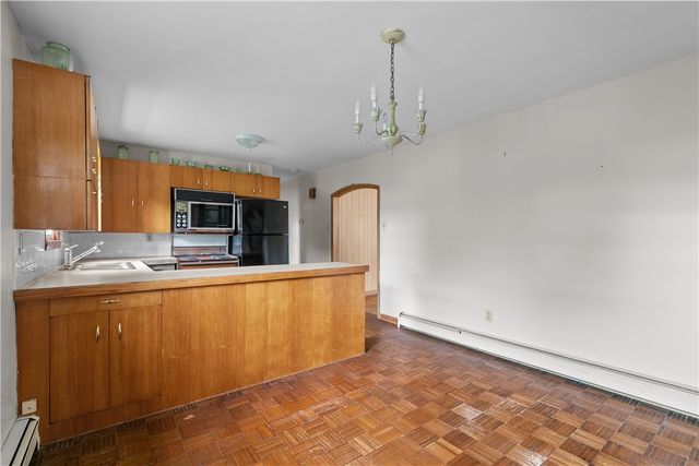 75 Montgomery Street, Tiverton, RI 02878