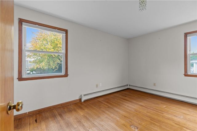 75 Montgomery Street, Tiverton, RI 02878