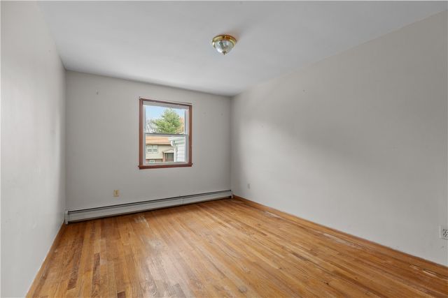 75 Montgomery Street, Tiverton, RI 02878