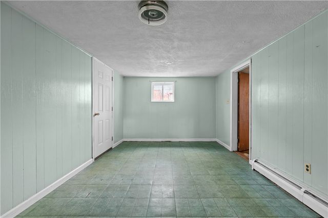 75 Montgomery Street, Tiverton, RI 02878