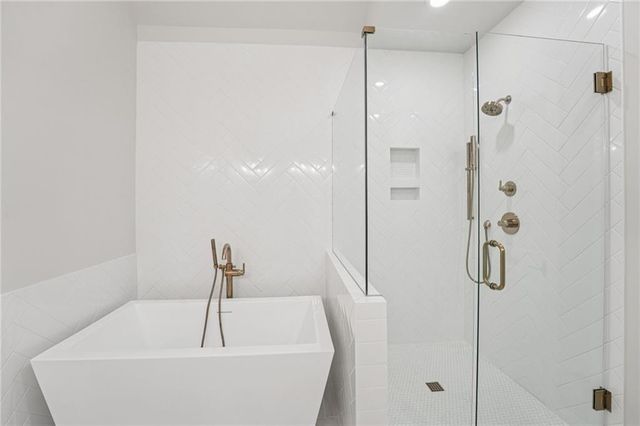 550 Fisher Drive 47, Alpharetta, GA 30009