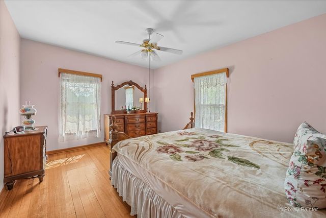 256 N Raynor Avenue, Joliet, IL 60435