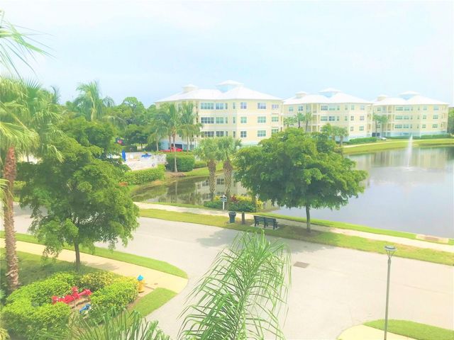 7740 34TH AVENUE W 203, Bradenton, FL 34209