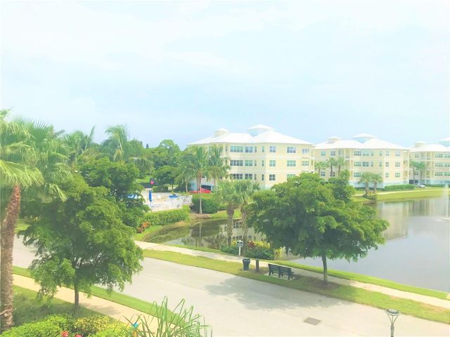 7740 34TH AVENUE W 203, Bradenton, FL 34209