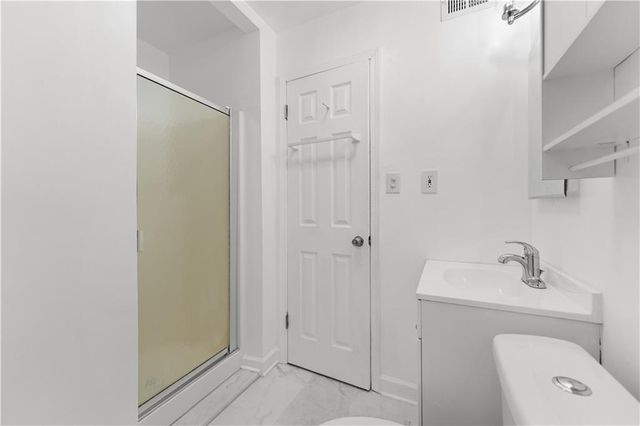 7339 Nall Avenue, Prairie Village, KS 66208