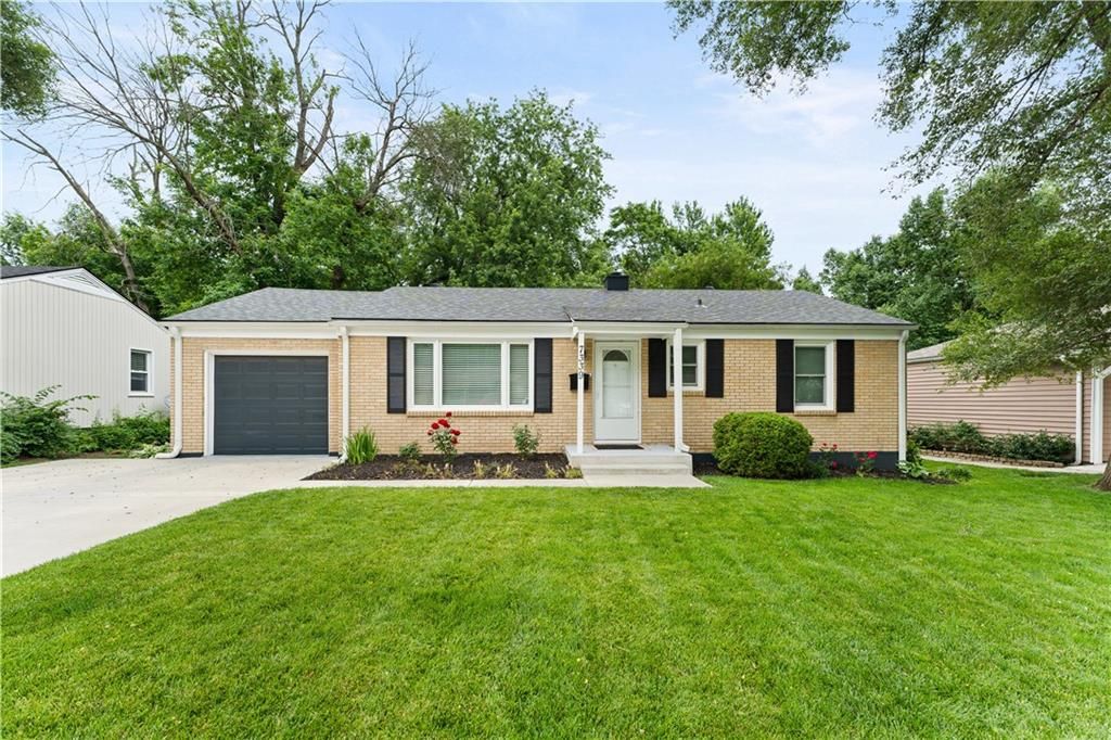 7339 Nall Avenue, Prairie Village, KS 66208