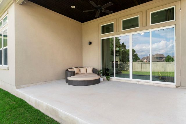 829 Faith DR, Liberty Hill, TX 78642