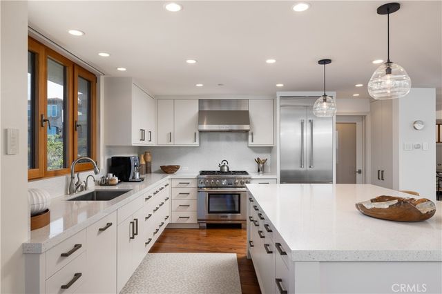 1901 Ocean Way, Laguna Beach, CA 92651