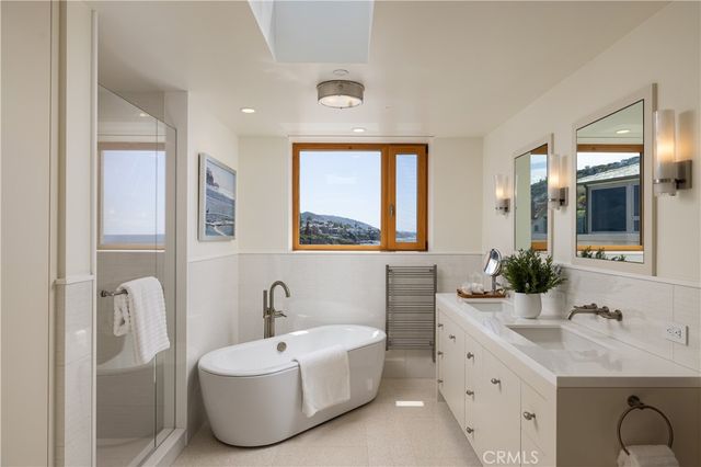 1901 Ocean Way, Laguna Beach, CA 92651