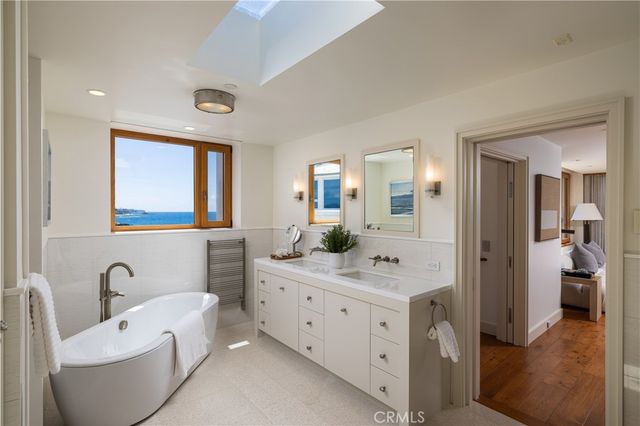 1901 Ocean Way, Laguna Beach, CA 92651