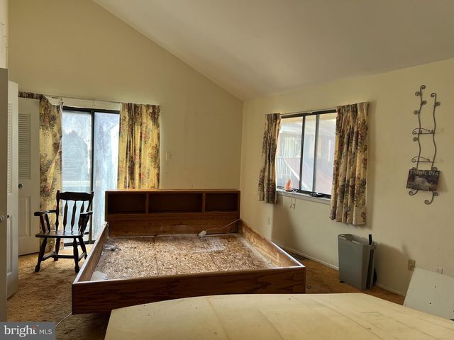 18457 STONE HOLLOW DR, Germantown, MD 20874