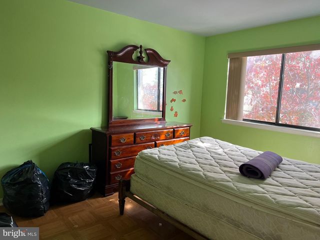 18457 STONE HOLLOW DR, Germantown, MD 20874