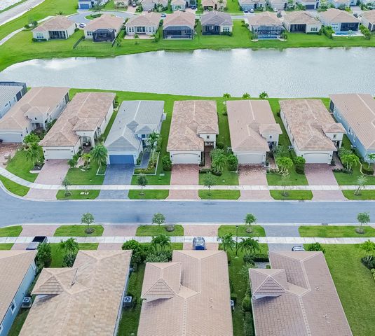 9143 SW Michele Way, Port St. Lucie, Port St Lucie, FL 34987