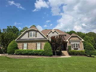 8174 Rob Roy Drive, Summerfield, NC 27358