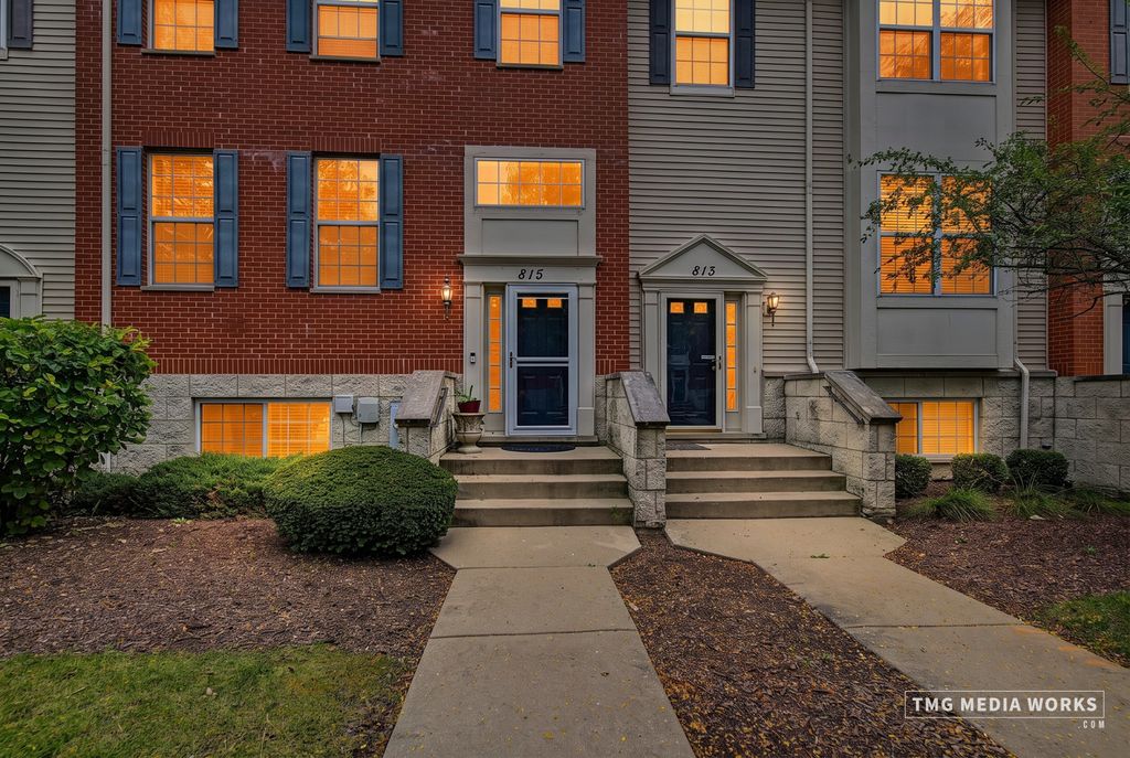 815 Lewisburg Lane, Aurora, IL 60504 — photo 4