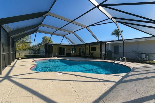 1458 Alwynne DR N, Lehigh Acres, FL 33936