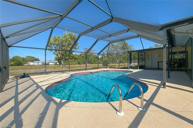 1458 Alwynne DR N, Lehigh Acres, FL 33936