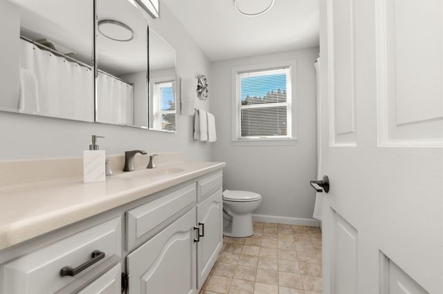 9 Sheffield Road, Danvers, MA 01923