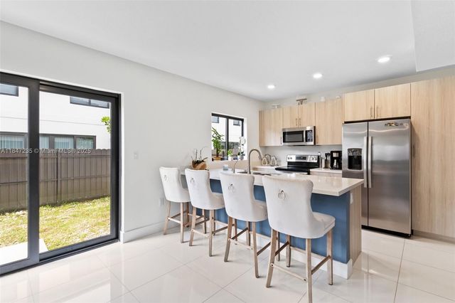 1171 NW 2nd Ter, Florida City, FL 33034