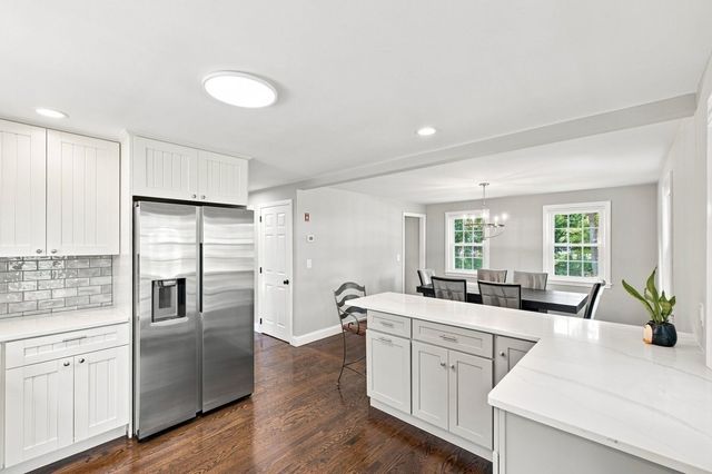 212 Pleasant, Millis, MA 02054