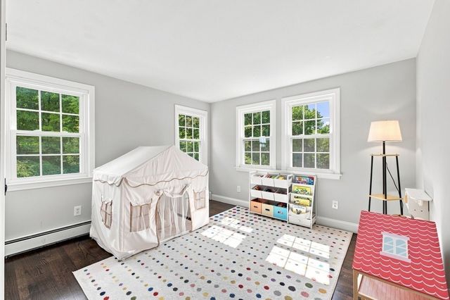 212 Pleasant, Millis, MA 02054