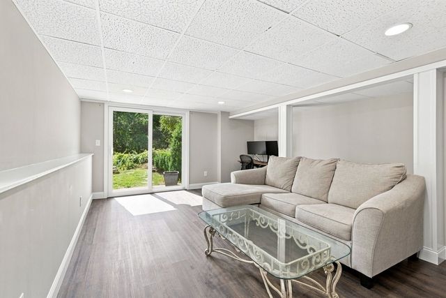 212 Pleasant, Millis, MA 02054