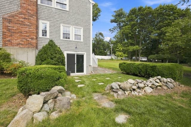 212 Pleasant, Millis, MA 02054