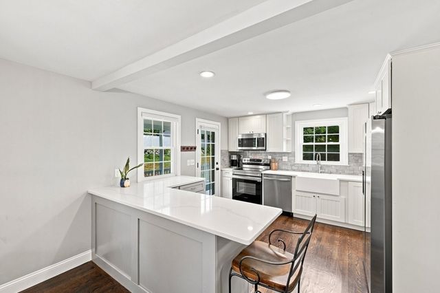 212 Pleasant, Millis, MA 02054