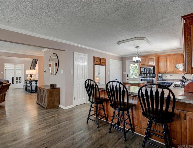 127 Carnation Place, Hot Springs, AR 71913