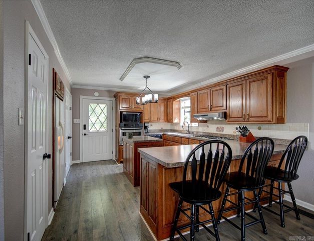 127 Carnation Place, Hot Springs, AR 71913