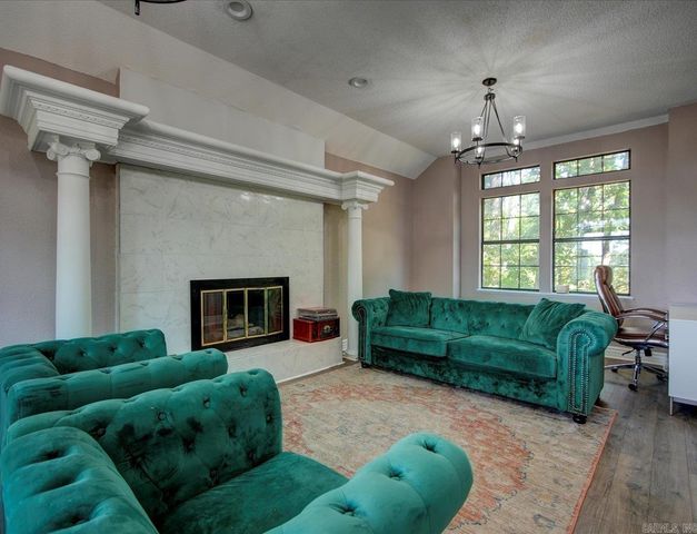 127 Carnation Place, Hot Springs, AR 71913