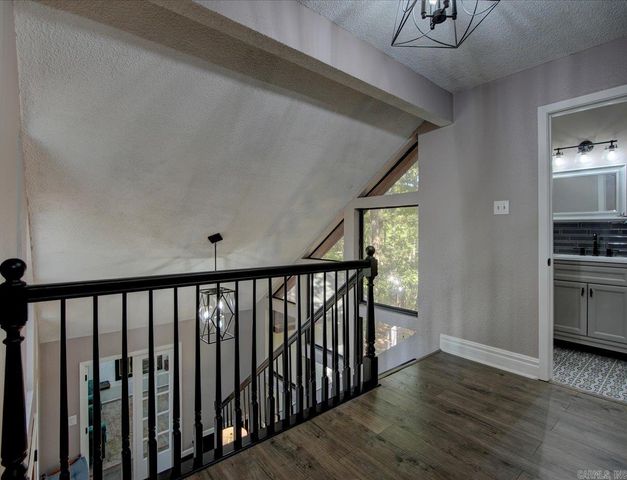 127 Carnation Place, Hot Springs, AR 71913