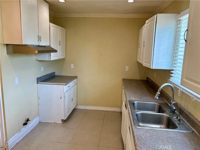 5580 Noble Street, Riverside, CA 92503