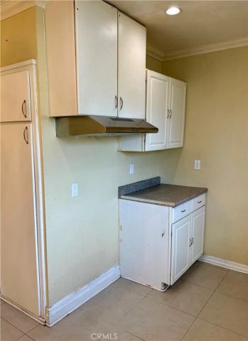 5580 Noble Street, Riverside, CA 92503