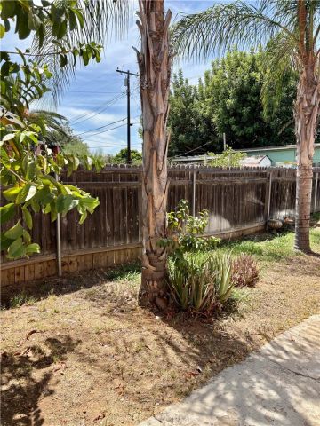 5580 Noble Street, Riverside, CA 92503
