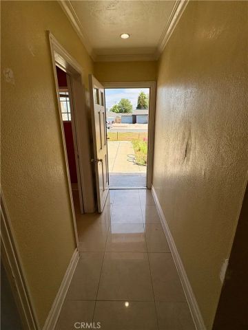 5580 Noble Street, Riverside, CA 92503