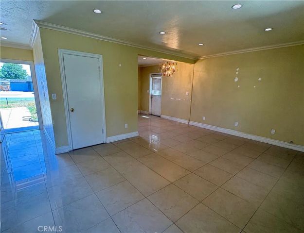5580 Noble Street, Riverside, CA 92503