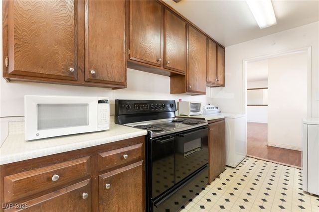 3091 Oxford Lane, Las Vegas, NV 89121